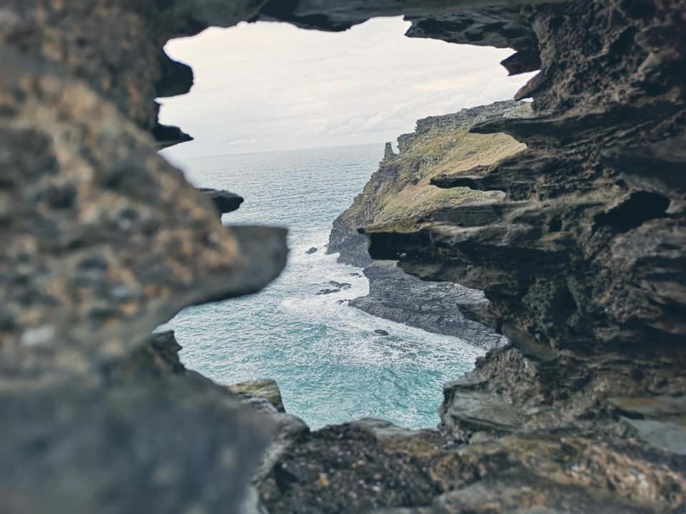 Dolphins Backpackers Albergue Tintagel Exterior foto