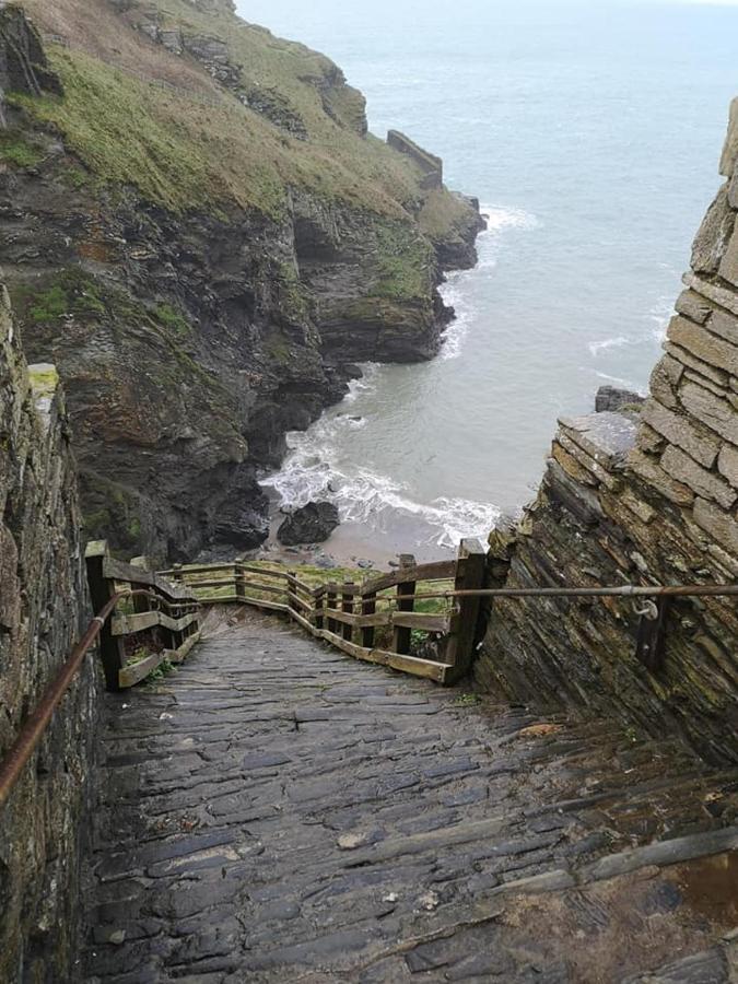 Dolphins Backpackers Albergue Tintagel Exterior foto